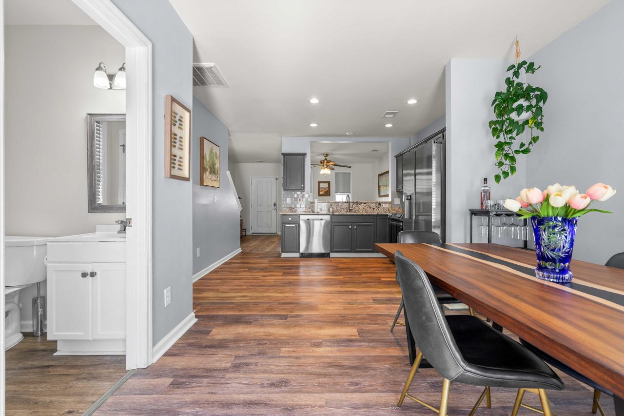 425 Verbena Avenue Photo 9