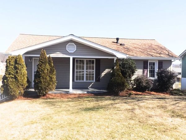 925 Walnut Avenue, Kingsport, TN 37660