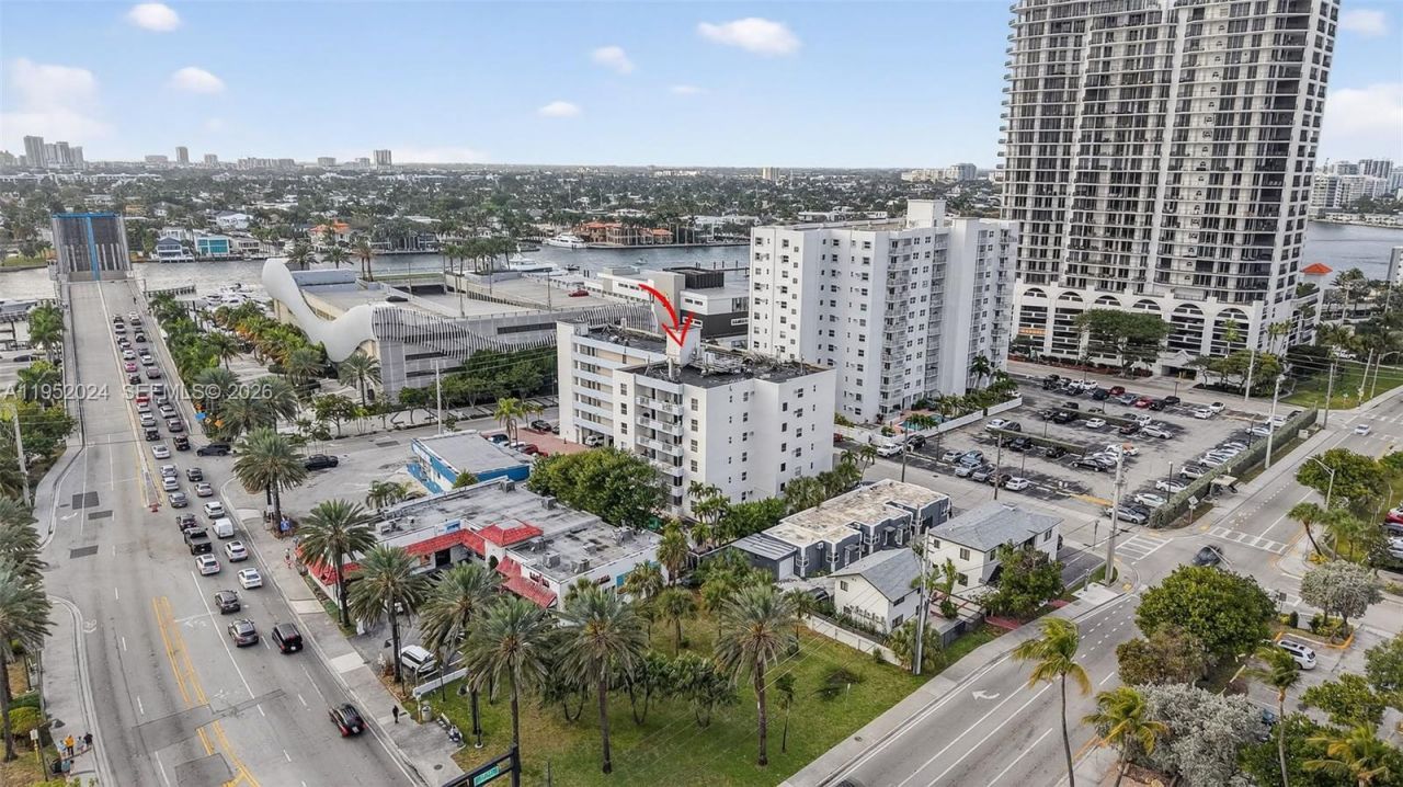 2900 Banyan St, Unit 207, Fort Lauderdale, FL 33316 Photo