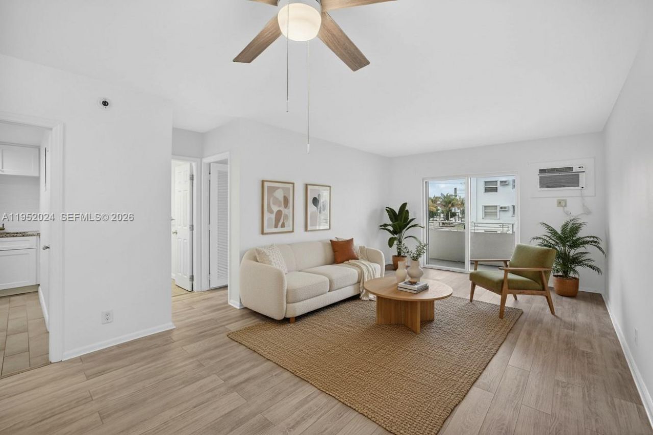 2900 Banyan St, Unit 207, Fort Lauderdale, FL 33316 Photo