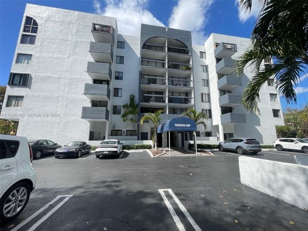 2715 Tigertail Ave, Unit 606, Miami, FL 33133