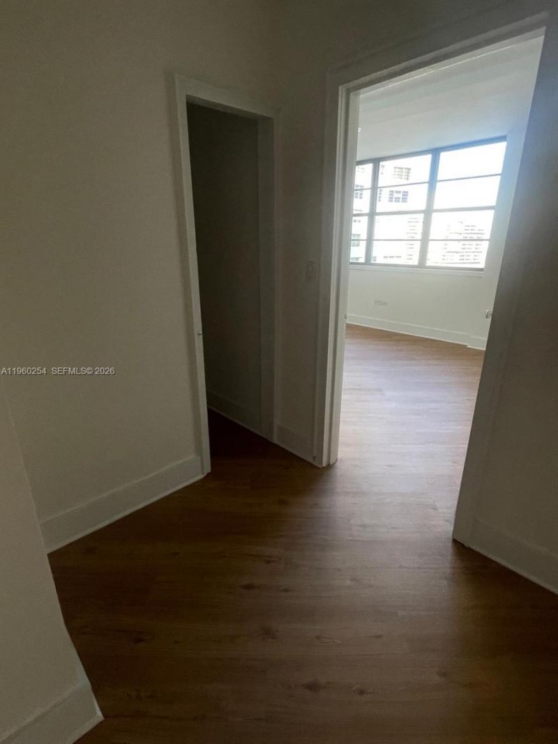 999 Brickell Bay Drive, Unit 1202, Miami, FL 33131 Photo