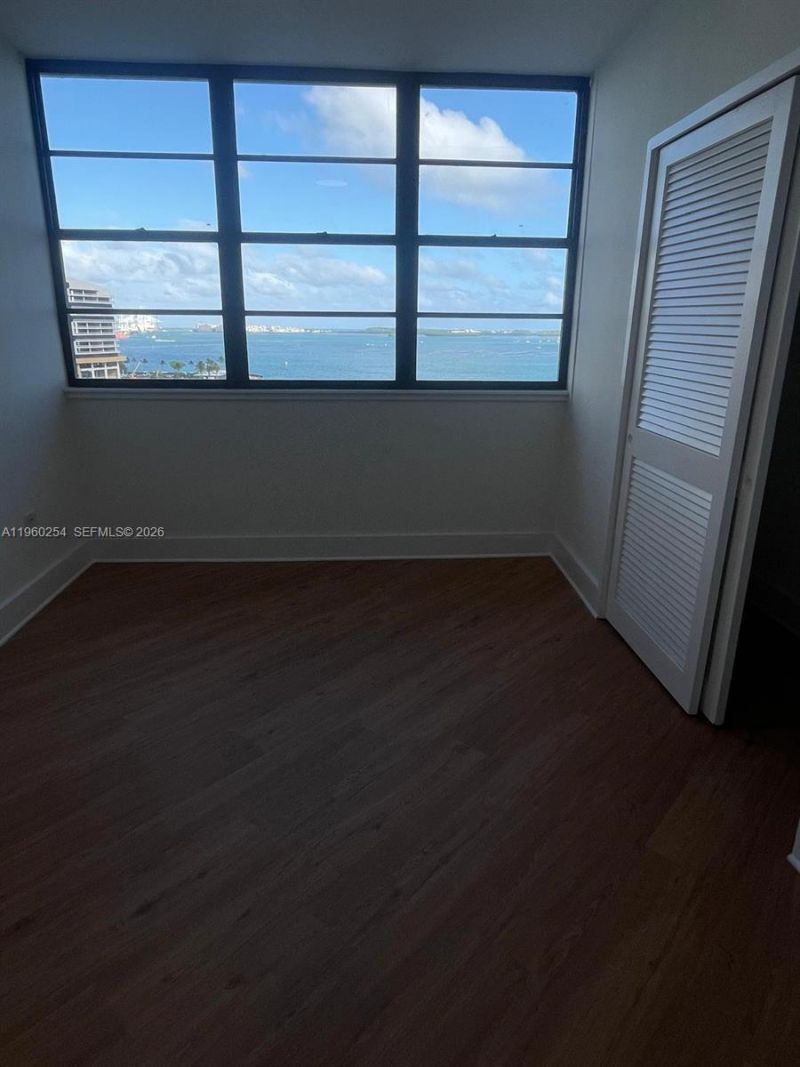 999 Brickell Bay Drive, Unit 1202, Miami, FL 33131 Photo