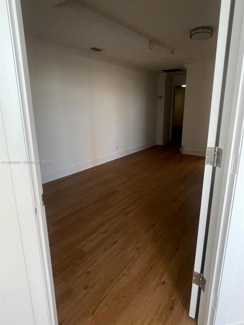 999 Brickell Bay Drive, Unit 1202, Miami, FL 33131 Photo