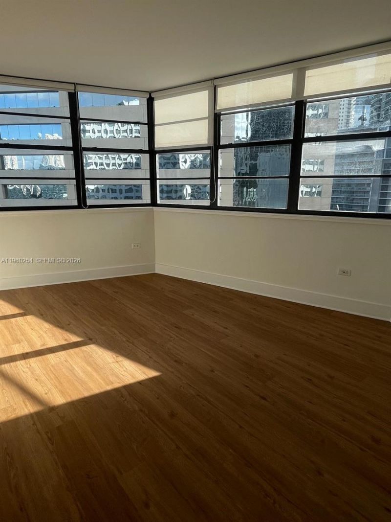 999 Brickell Bay Drive, Unit 1202, Miami, FL 33131 Photo