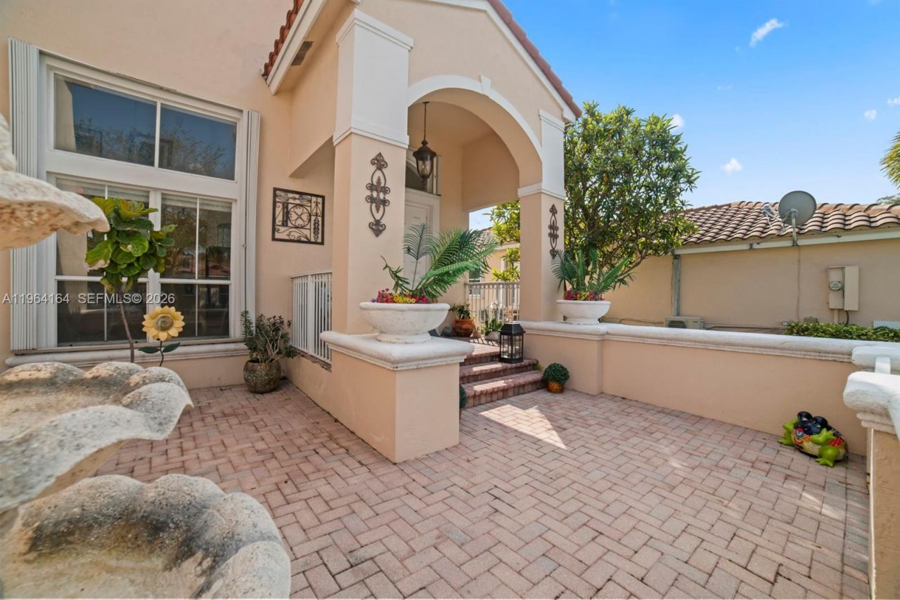 3322 SW 51st St, Hollywood, FL 33312 Photo