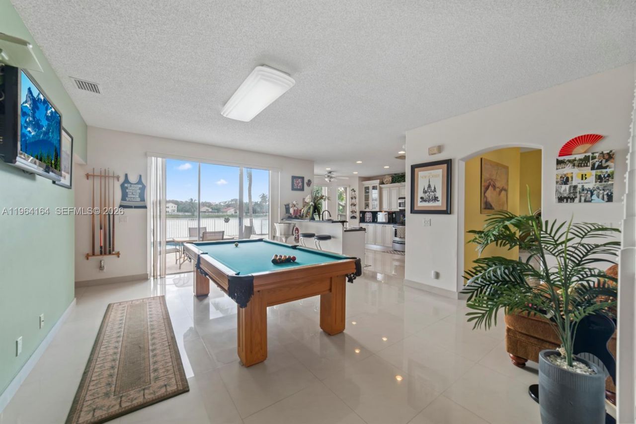 3322 SW 51st St, Hollywood, FL 33312 Photo