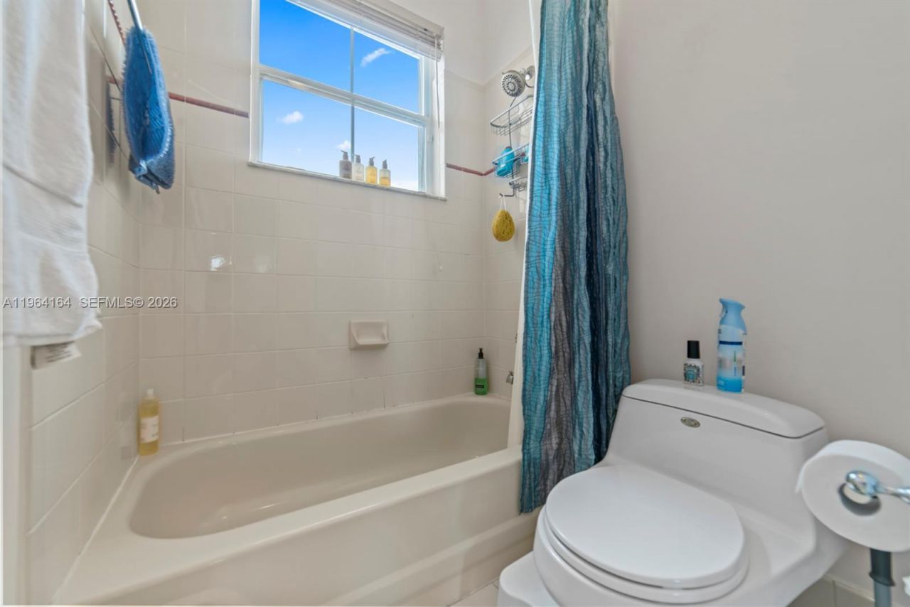 3322 SW 51st St, Hollywood, FL 33312 Photo