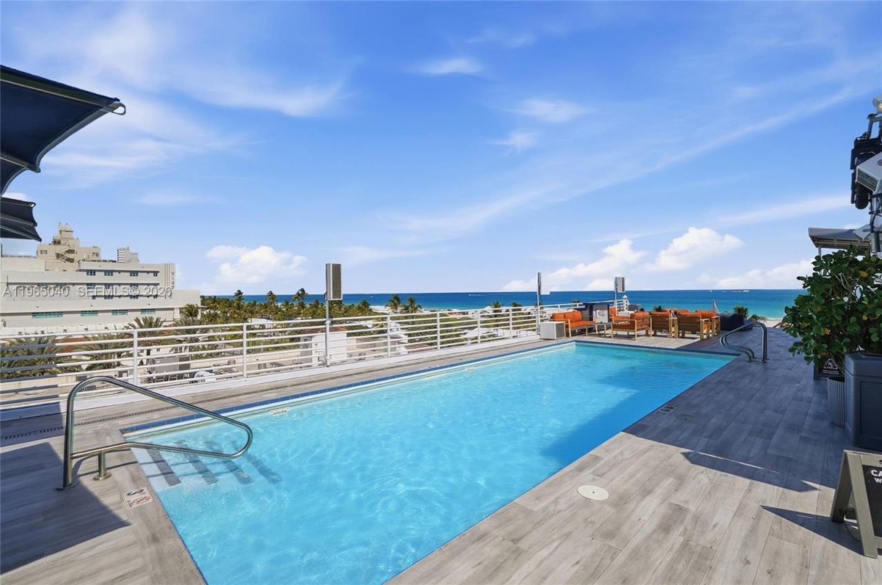 Please Call For Address, Unit D304, Miami Beach, FL 33139 Photo