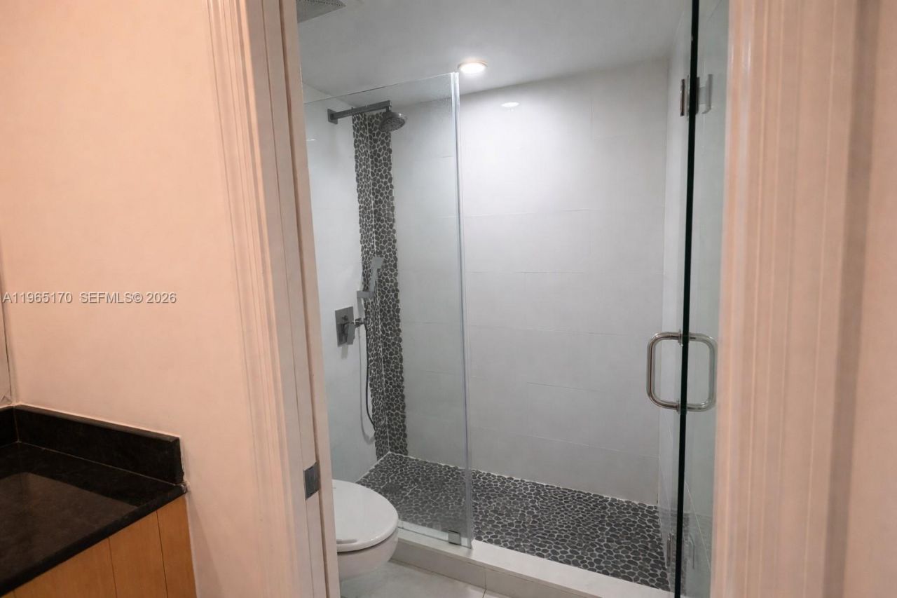 6917 Collins Ave, Unit 820, Miami Beach, FL 33141 Photo