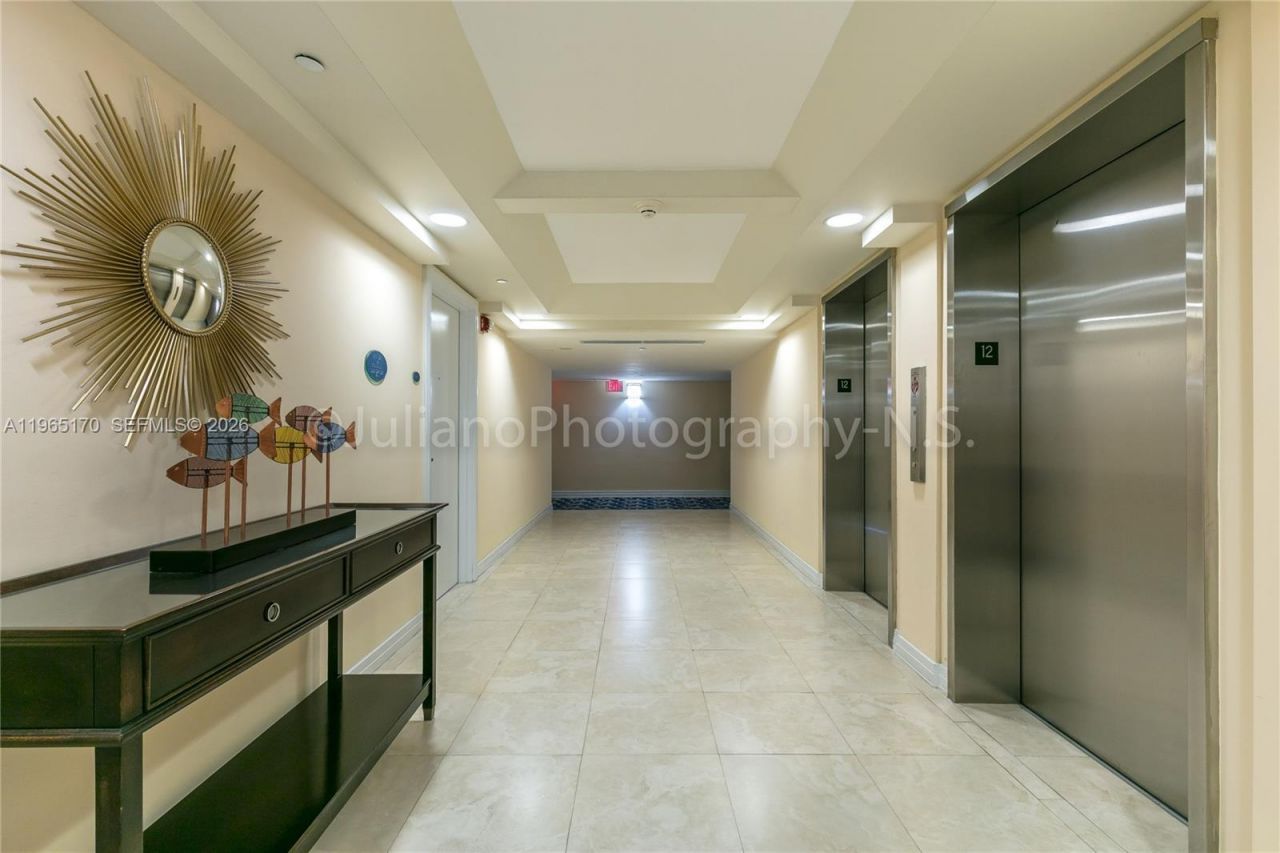 6917 Collins Ave, Unit 820, Miami Beach, FL 33141 Photo