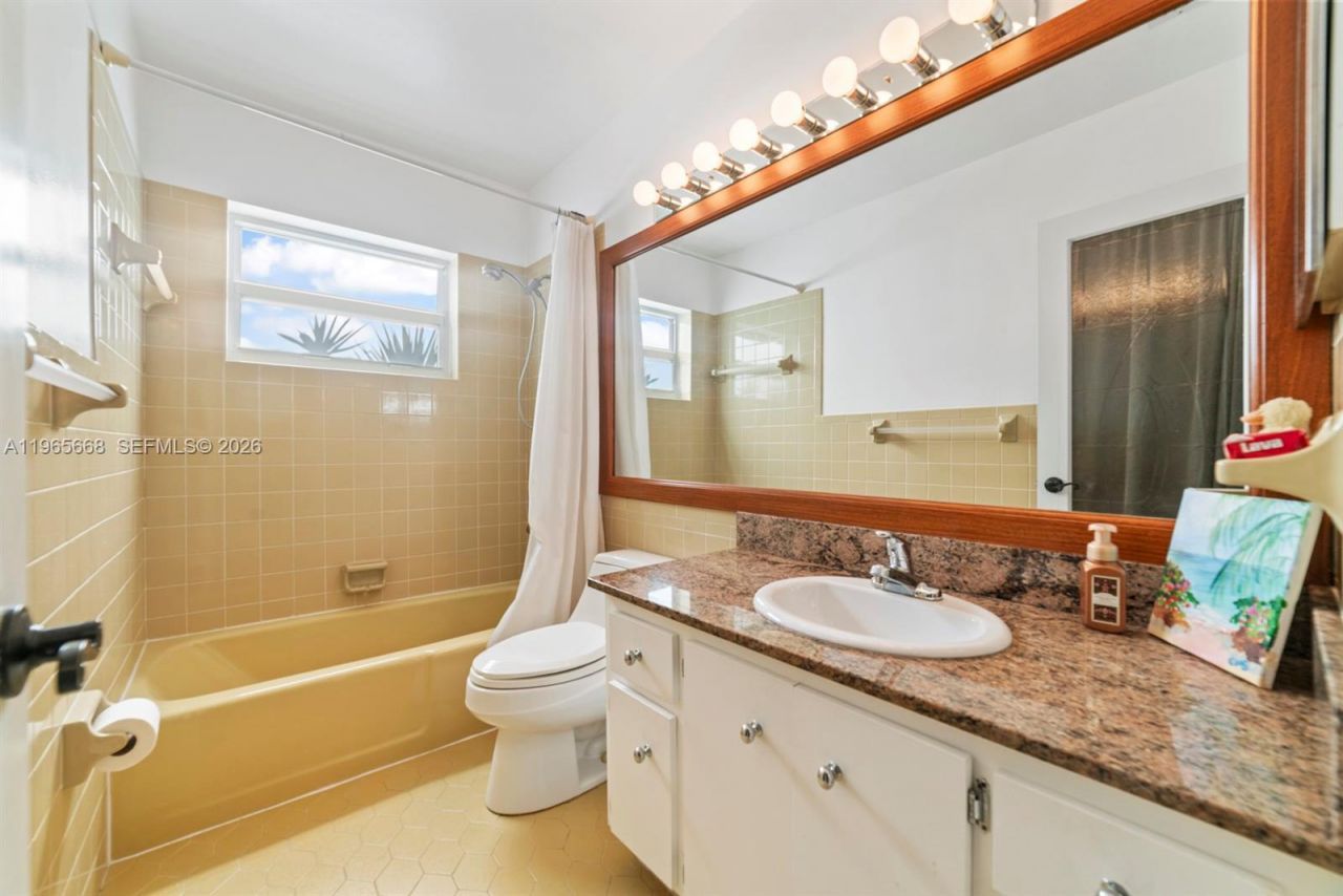 120 SE 3rd Ave, Dania Beach, FL 33004 Photo