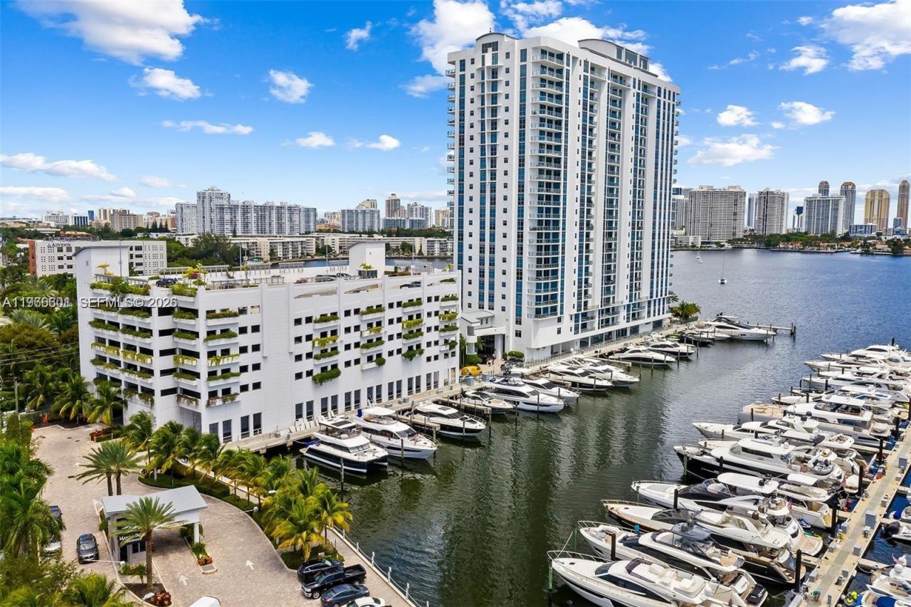 17301 Biscayne Blvd, Unit 2110, North Miami Beach, FL 33160 Photo