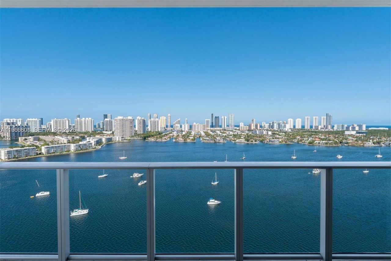 17301 Biscayne Blvd, Unit 2110, North Miami Beach, FL 33160 Photo