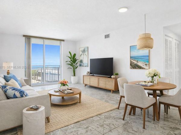 60 NW 37th Ave, Unit 1004, Miami, FL 33125