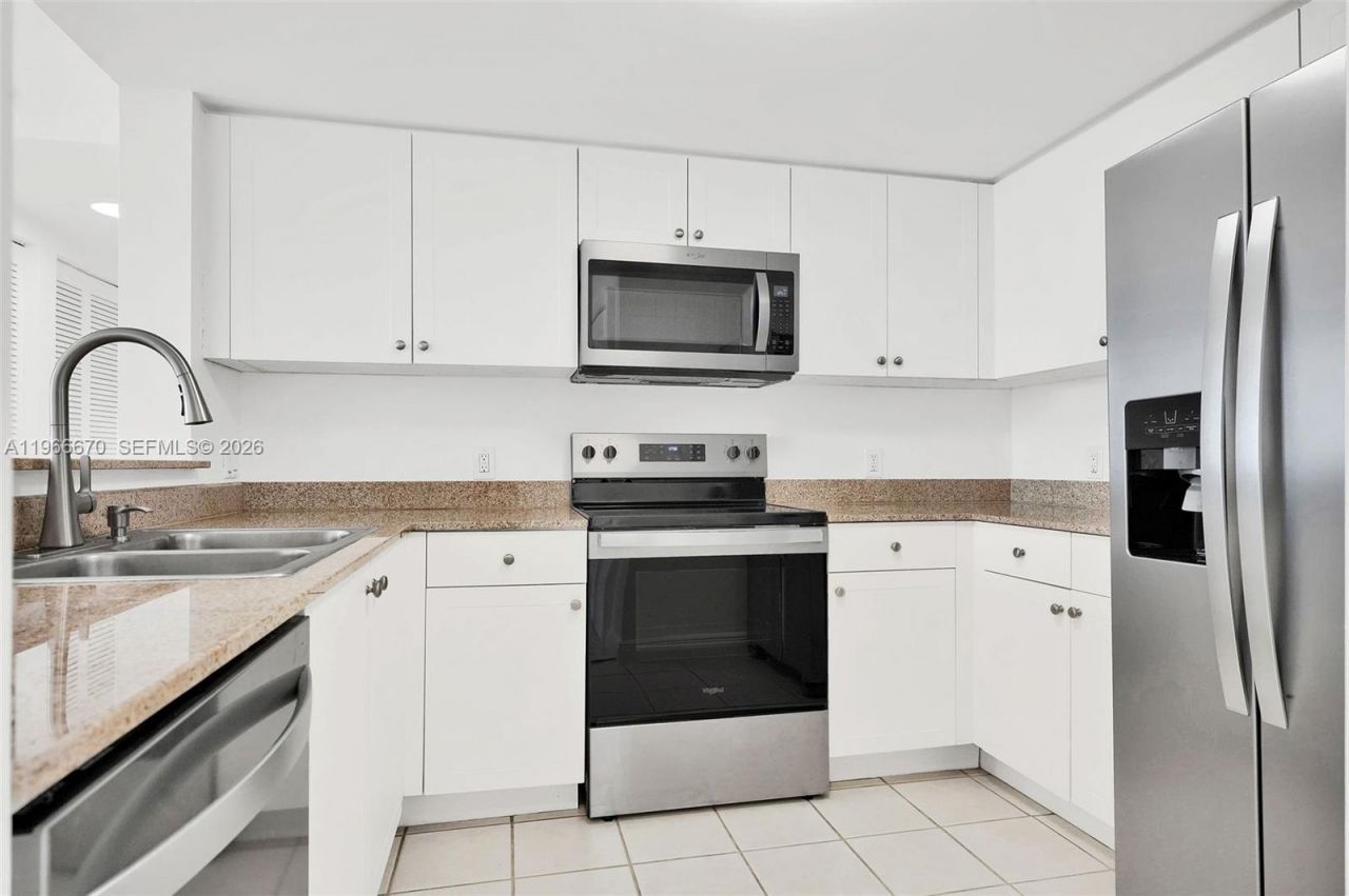 60 NW 37th Ave, Unit 1004, Miami, FL 33125 Photo