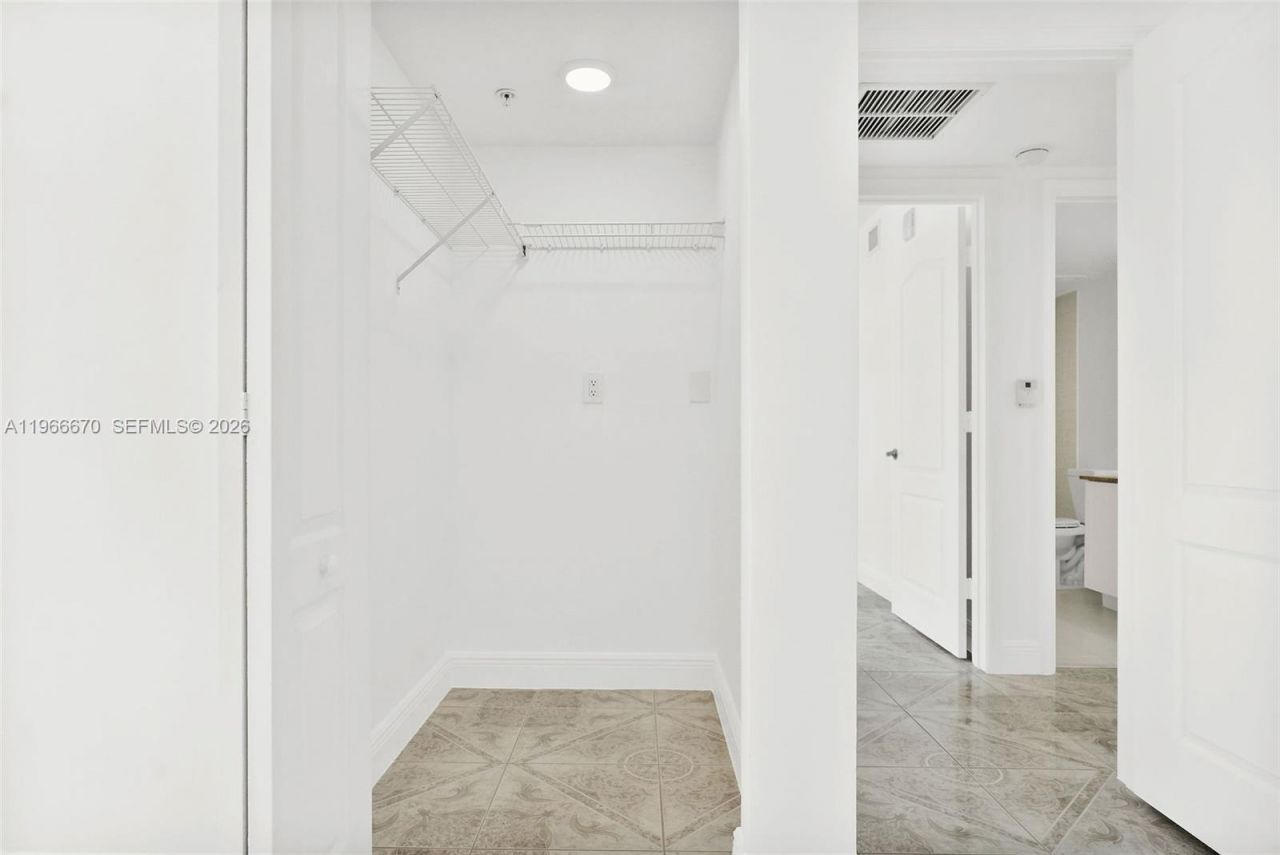 60 NW 37th Ave, Unit 1004, Miami, FL 33125 Photo