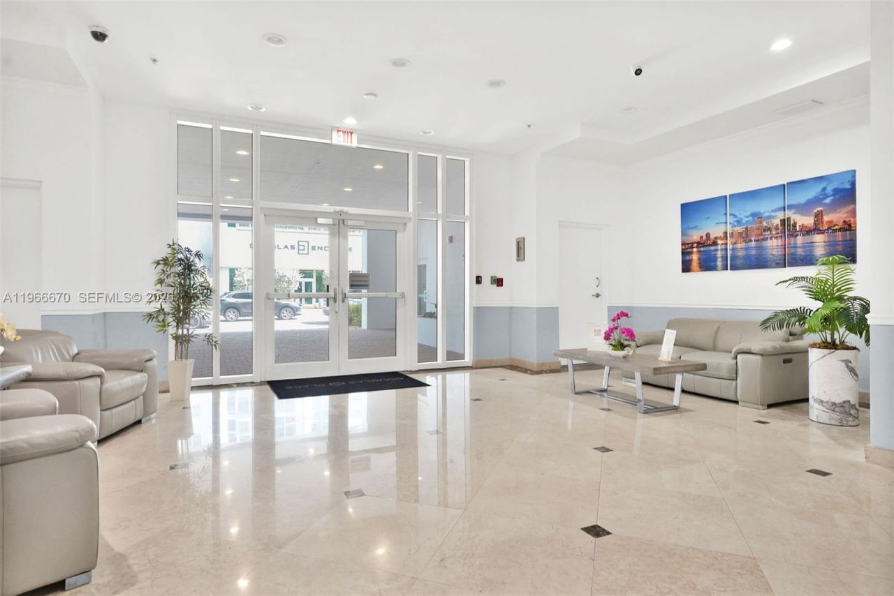 60 NW 37th Ave, Unit 1004, Miami, FL 33125 Photo
