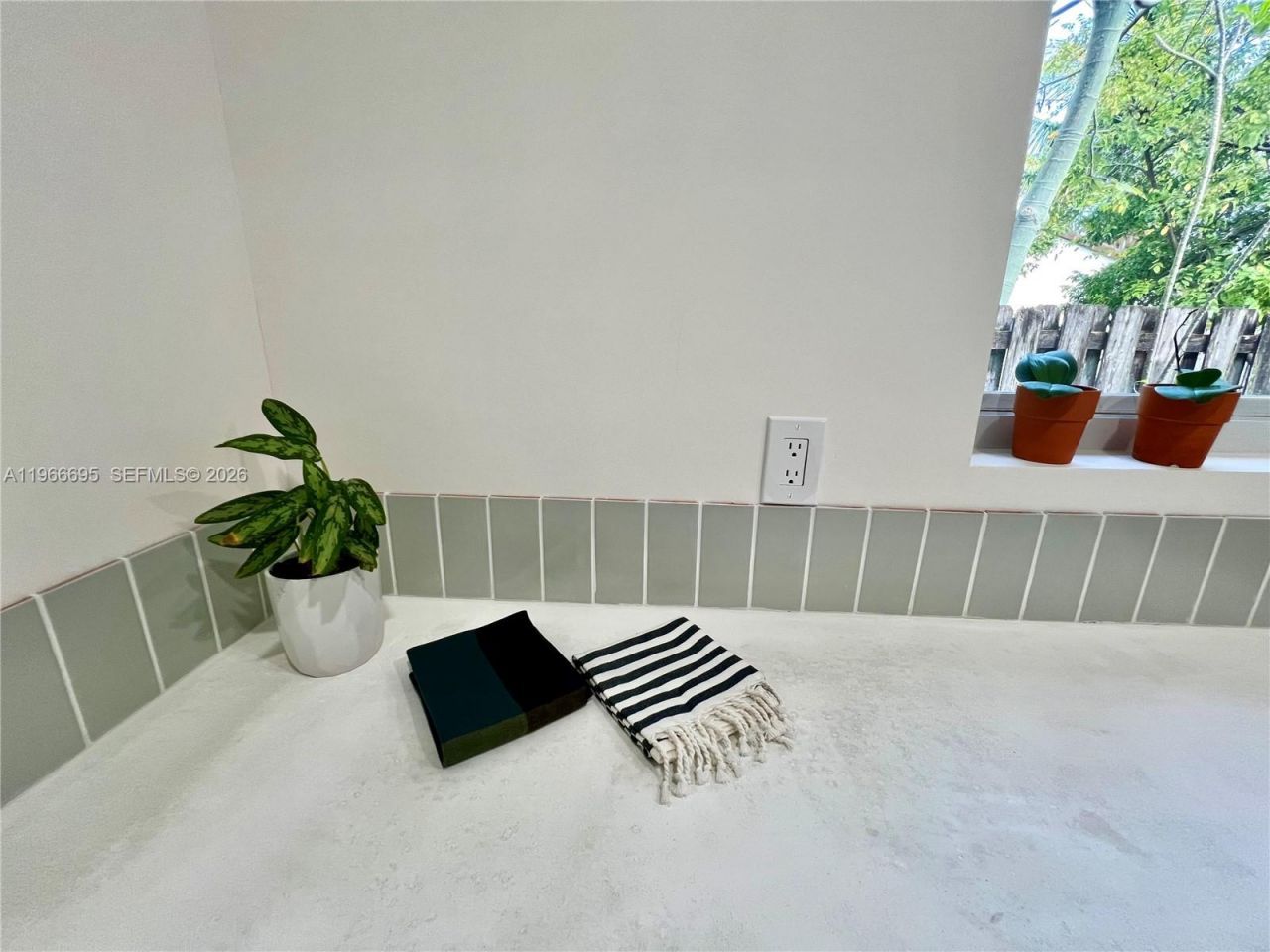 1623 Johnson St , Unit 1623, Hollywood, FL 33020 Photo