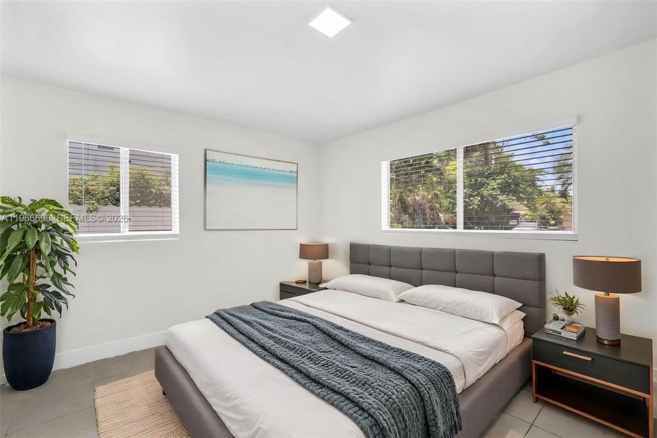 1548 NE 131st Ln , Unit 1550, North Miami, FL 33161 Photo