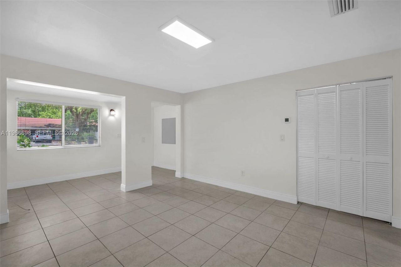 1548 NE 131st Ln , Unit 1550, North Miami, FL 33161 Photo