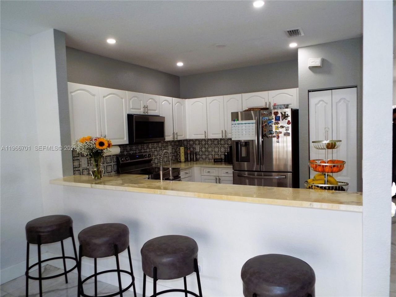 21470 SW 85th Path , Cutler Bay, FL 33189 Photo