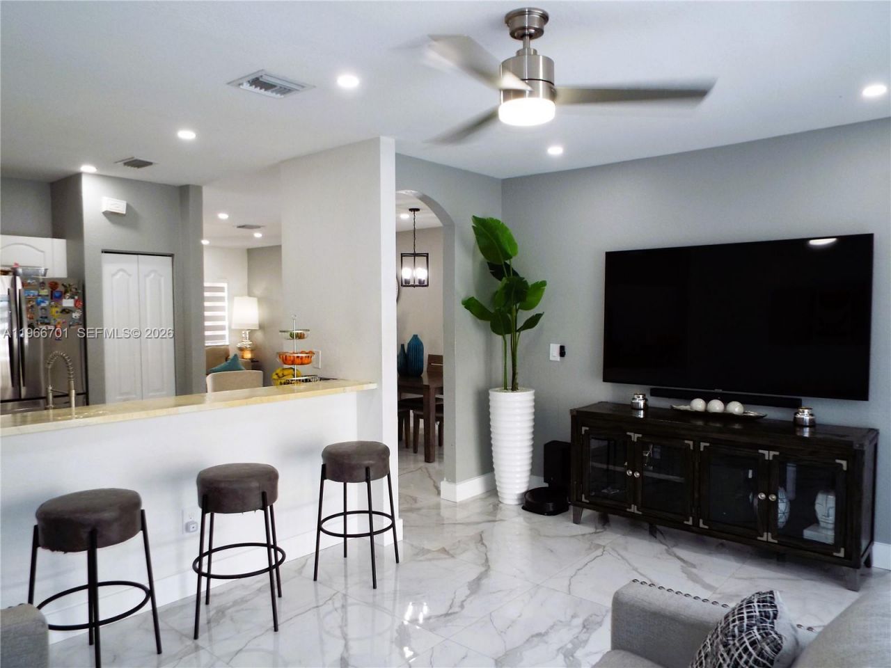 21470 SW 85th Path , Cutler Bay, FL 33189 Photo