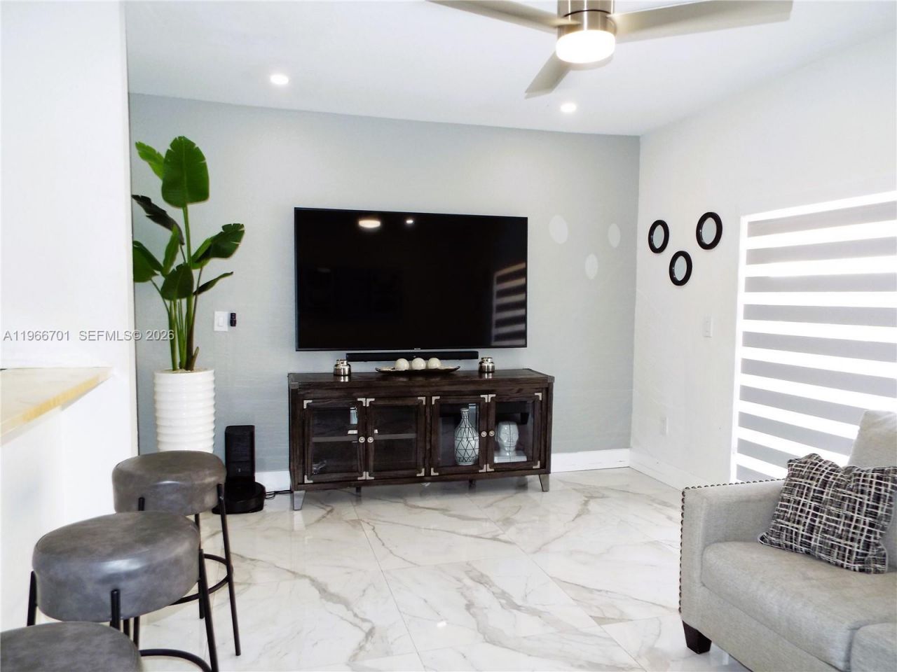 21470 SW 85th Path , Cutler Bay, FL 33189 Photo