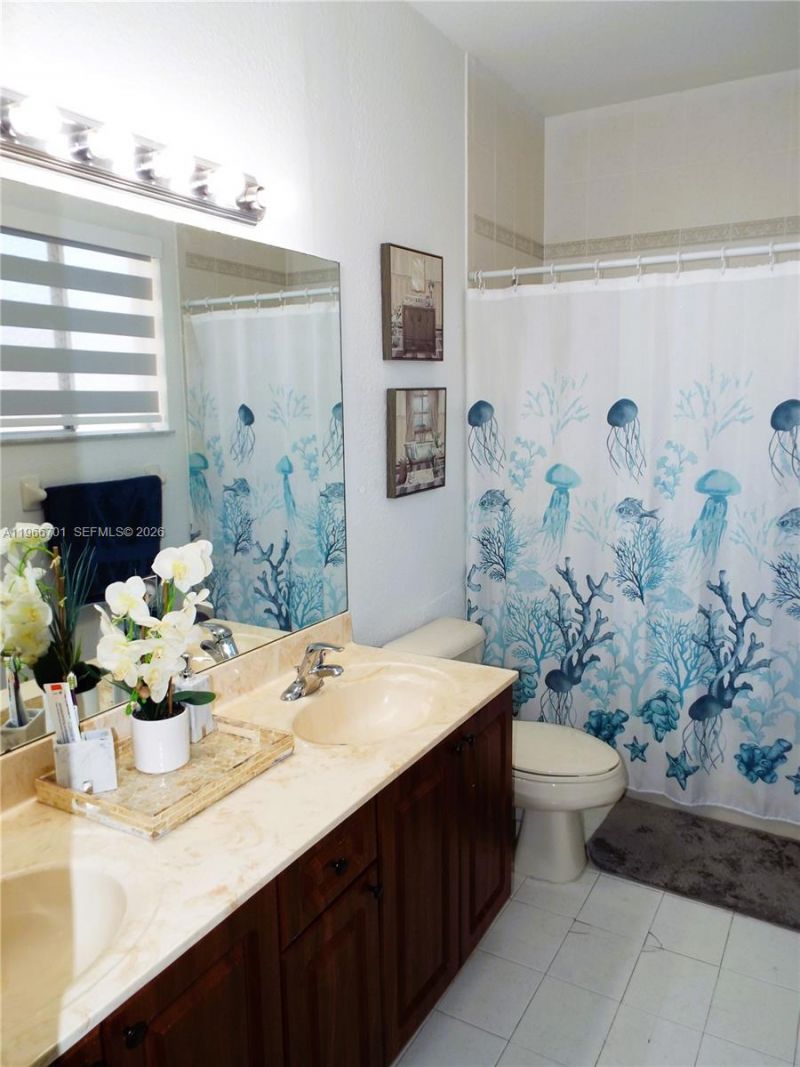 21470 SW 85th Path , Cutler Bay, FL 33189 Photo