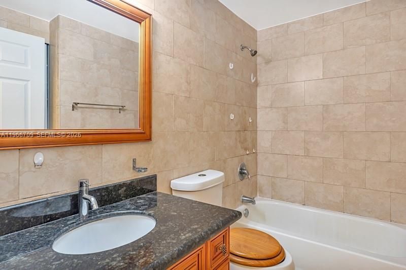 7166 Southgate Blvd , Unit 7166, Tamarac, FL 33321 Photo