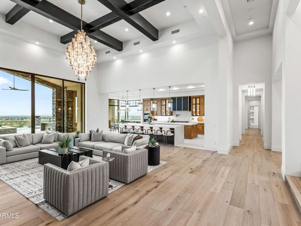11520 E DREYFUS Avenue, Scottsdale, AZ 85259