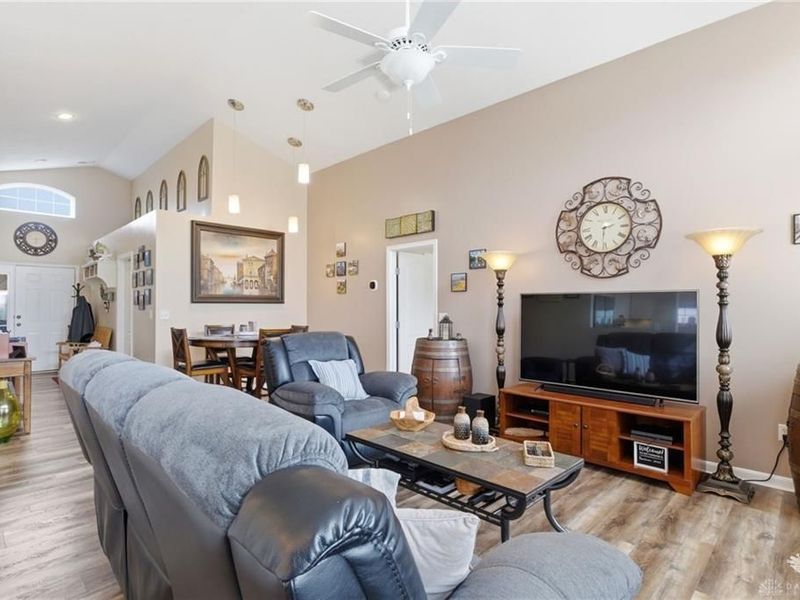 1413 Runnymeade Way, Beavercreek Township, OH 45385 Photo 12