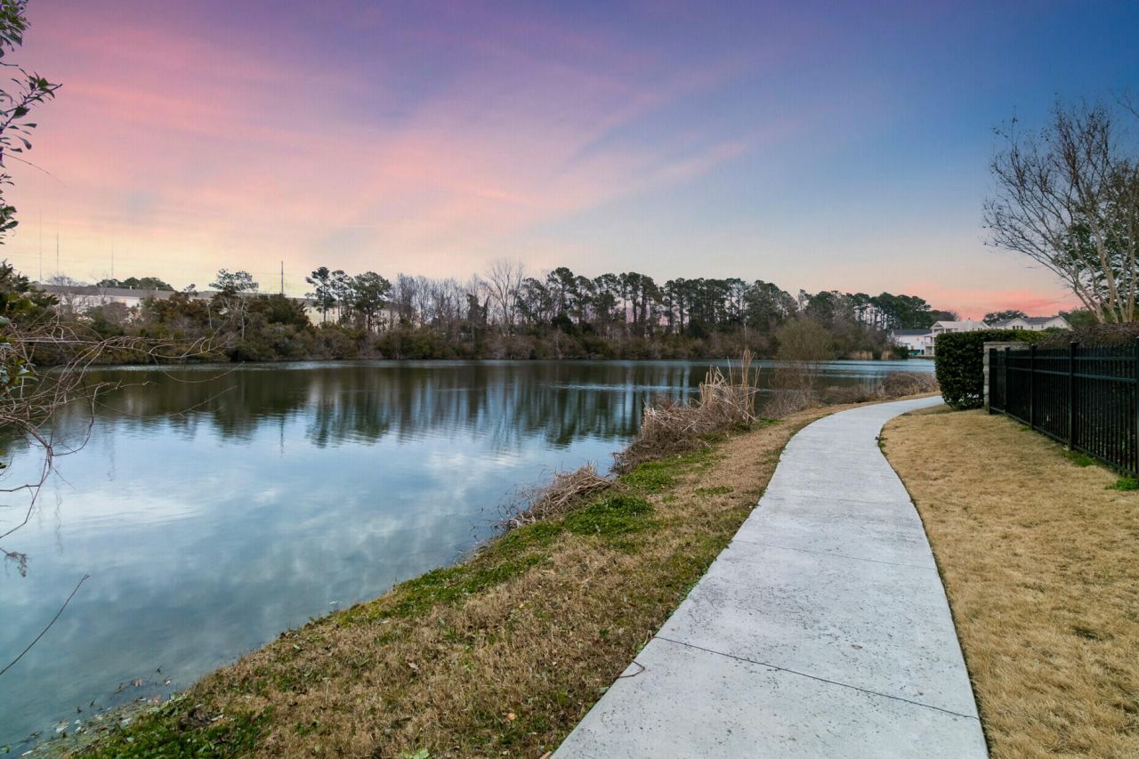 1647 Paradise Lake Drive Photo 20