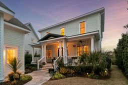 1647 Paradise Lake Drive photo 4