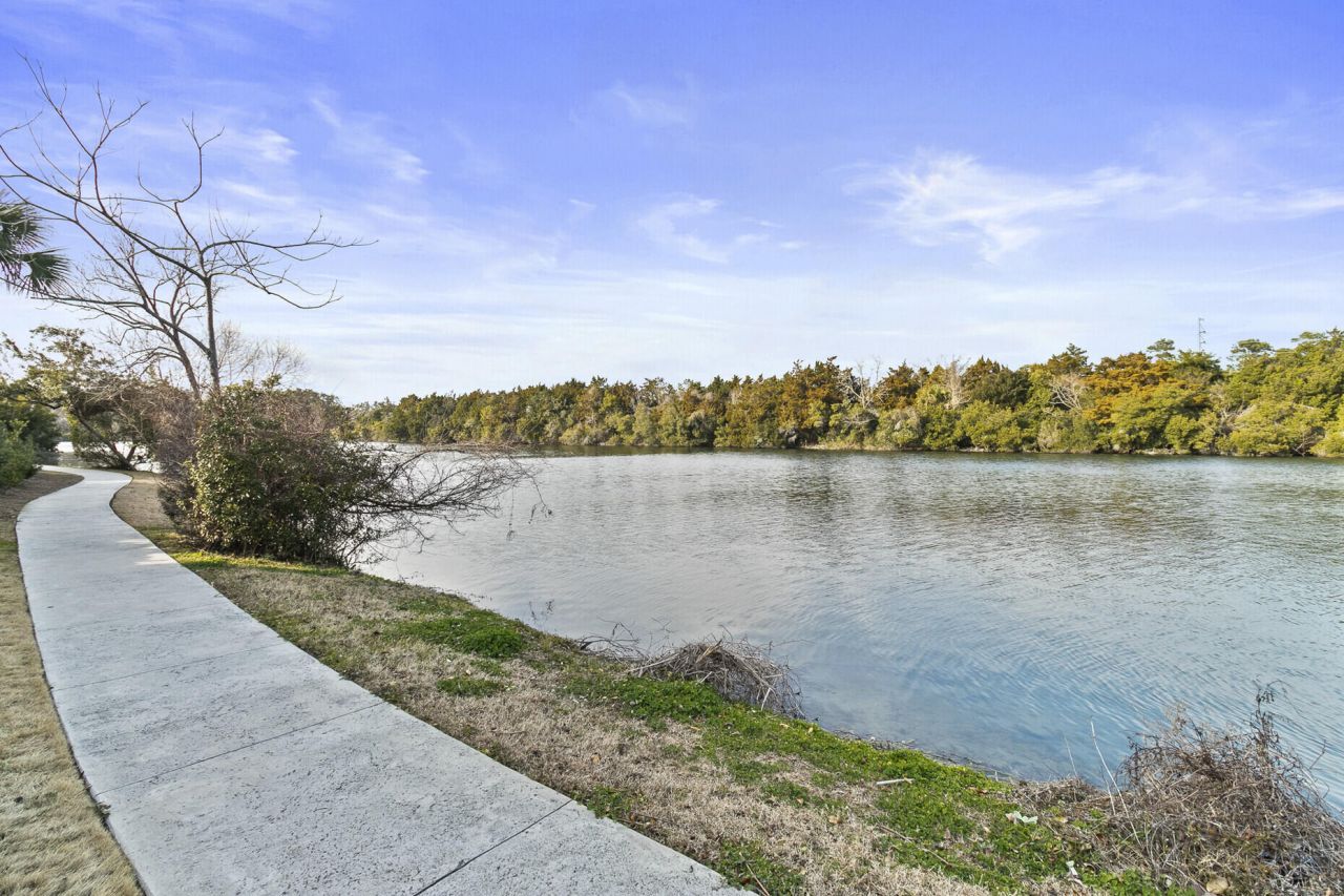 1647 Paradise Lake Drive Photo 58