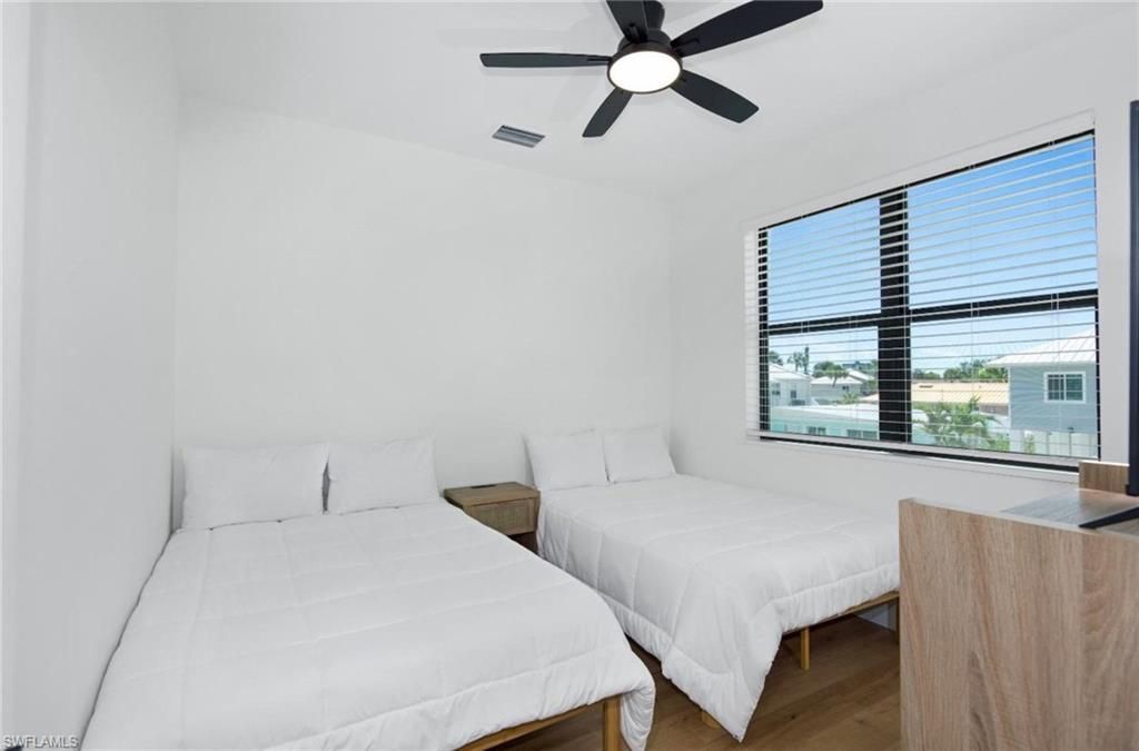 170 Washington Ave, Fort Myers Beach, FL 33931 Photo