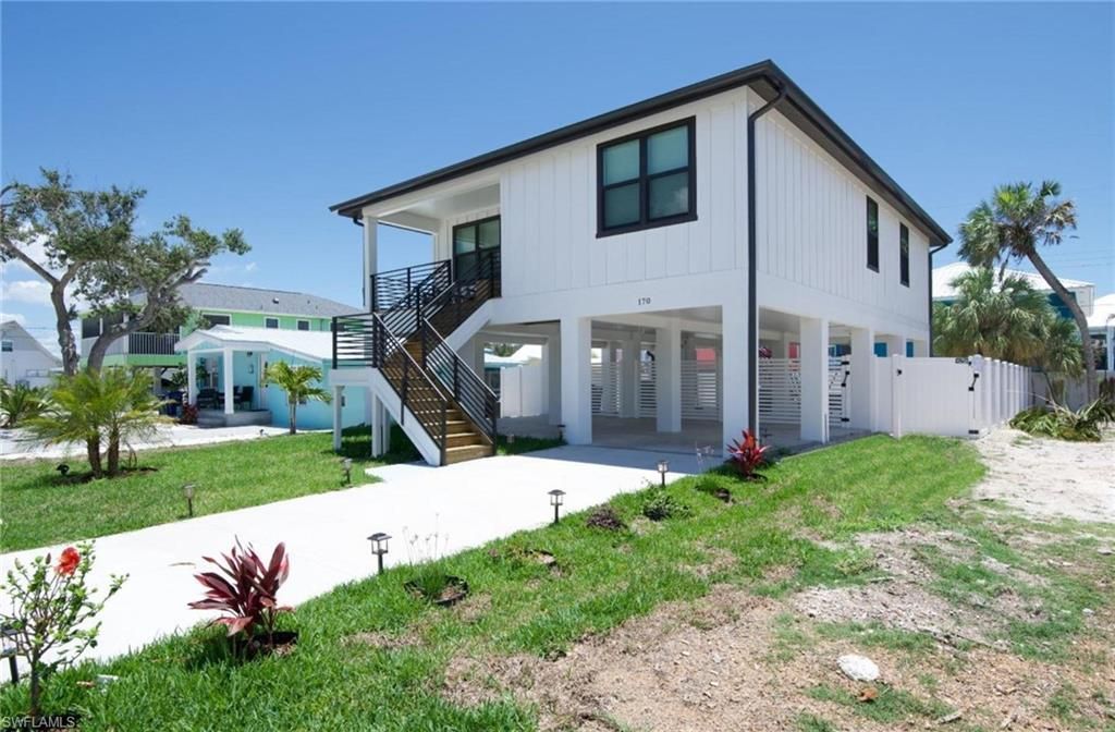 170 Washington Ave, Fort Myers Beach, FL 33931 Photo