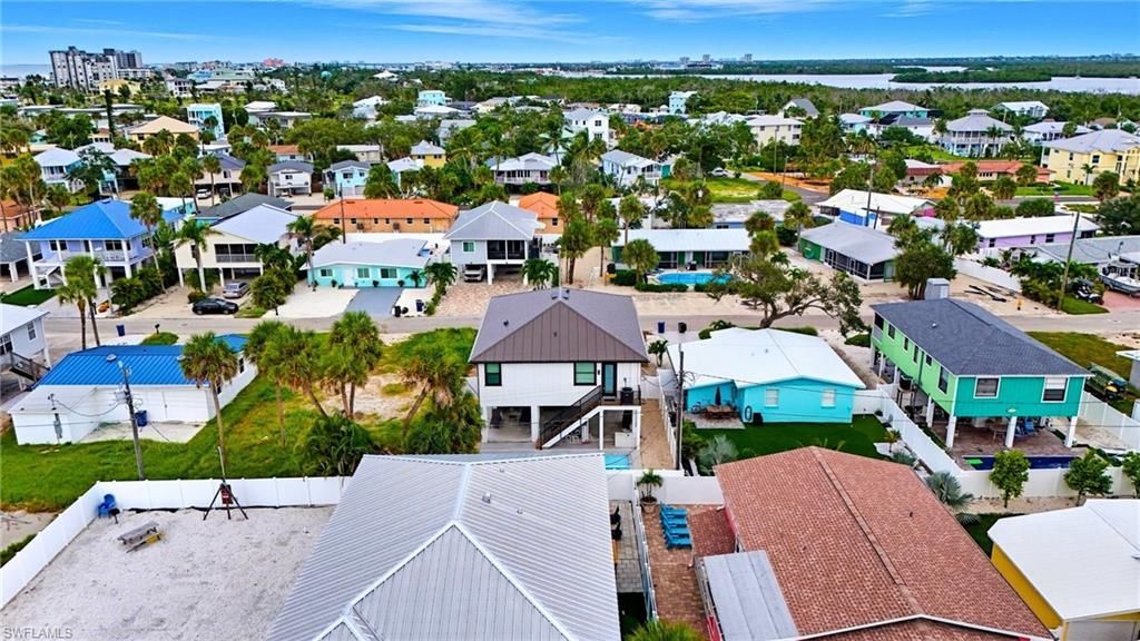 170 Washington Ave, Fort Myers Beach, FL 33931 Photo