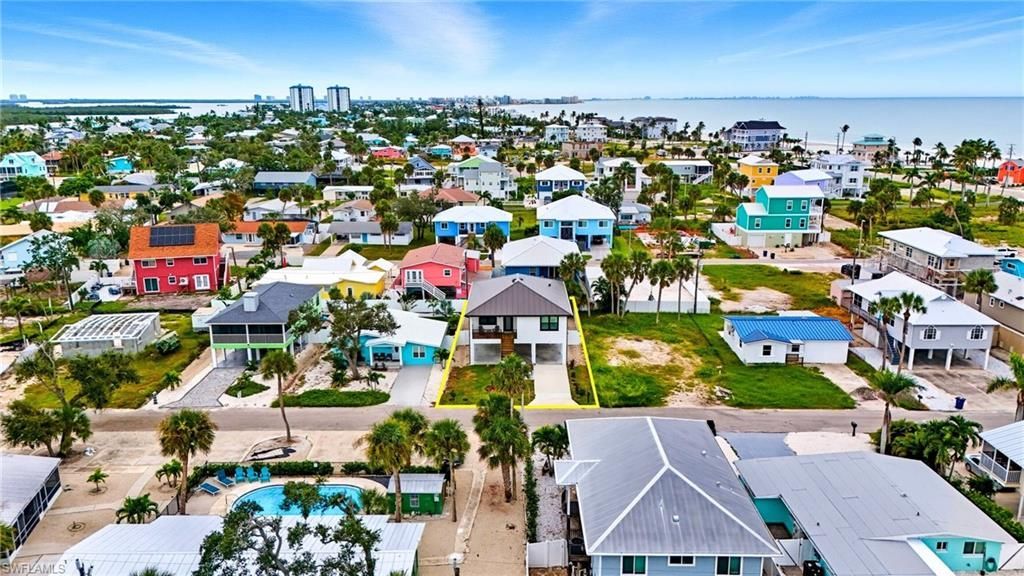 170 Washington Ave, Fort Myers Beach, FL 33931 Photo