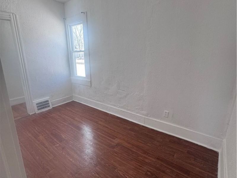 6606 Charter Avenue, Cleveland, OH 44127 Photo 4