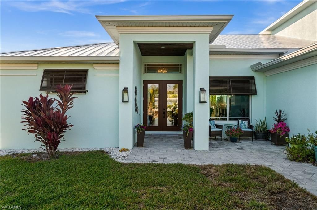 2449 Macadamia St, Saint James City, FL 33956 Photo