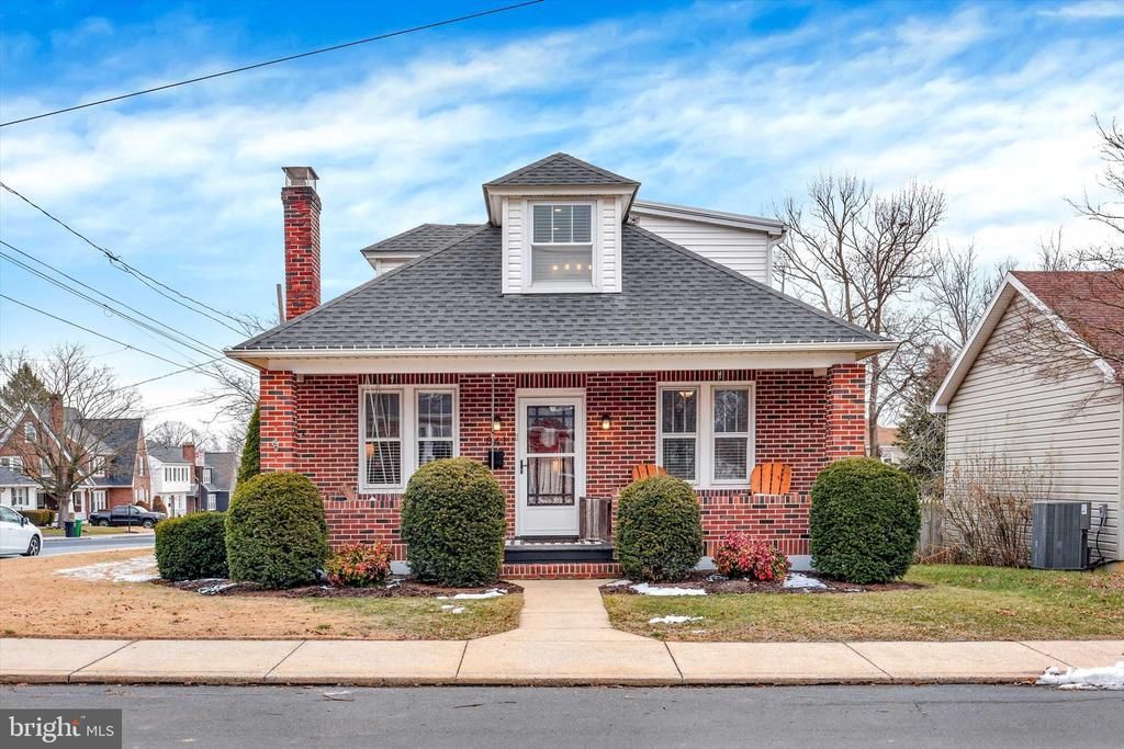 841 N Pitt Street, Carlisle, PA 17013 Main Photo