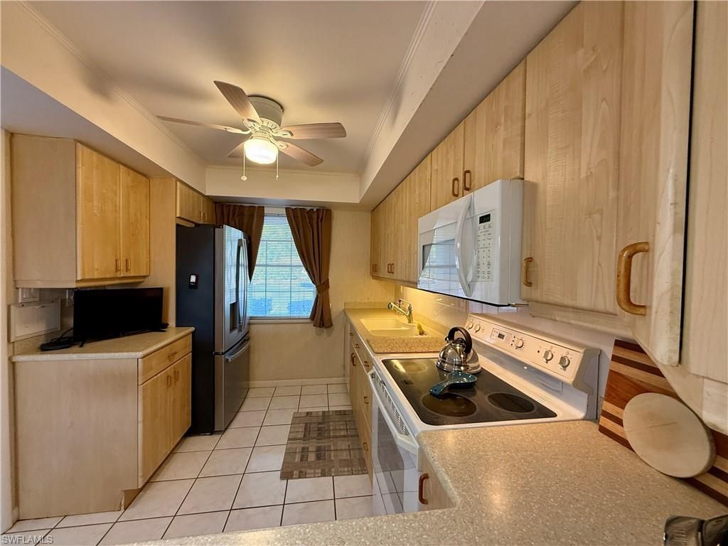 1830 Brantley Rd, Unit J2, Fort Myers, FL 33907 Photo