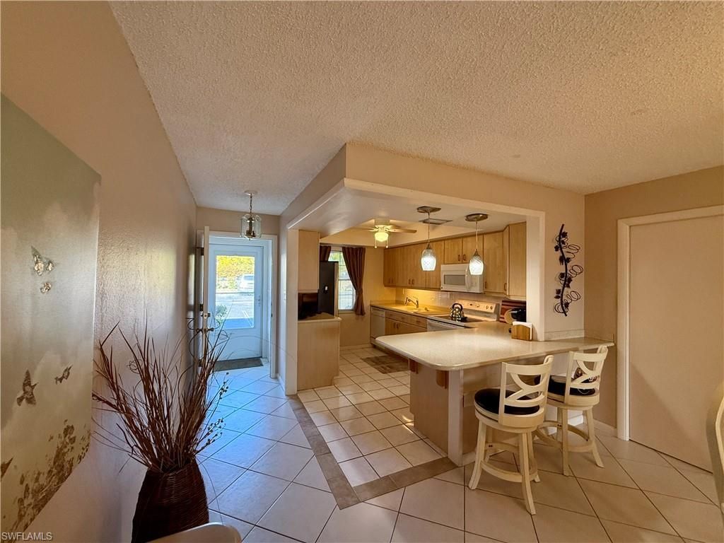 1830 Brantley Rd, Unit J2, Fort Myers, FL 33907 Photo