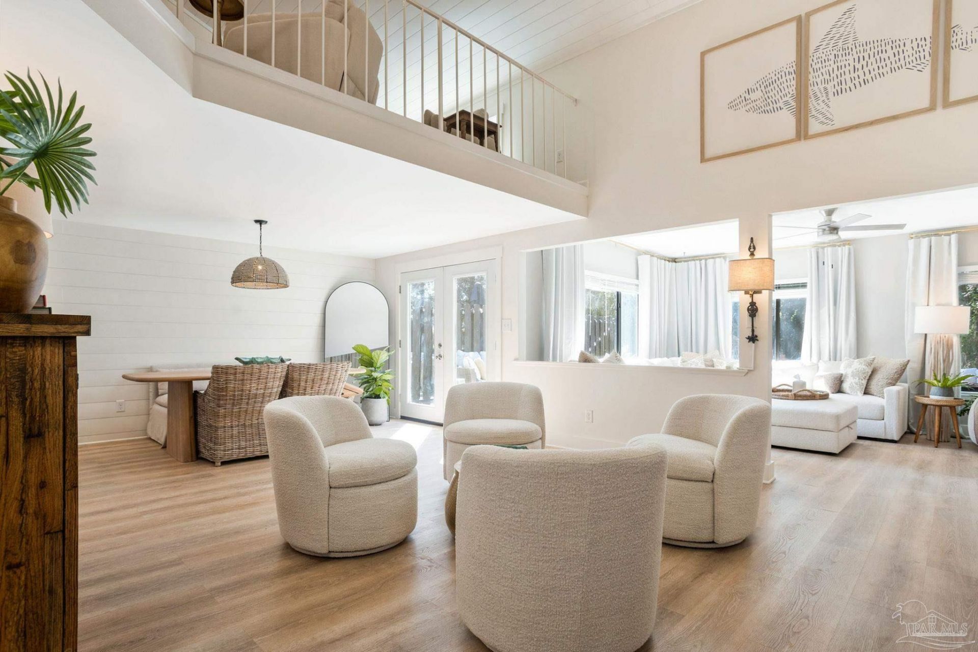 4713 Huron Dr, Pensacola, FL 32507 Main Photo