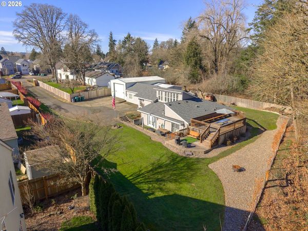 600 S WYNOOSKI ST, Newberg, OR 97132