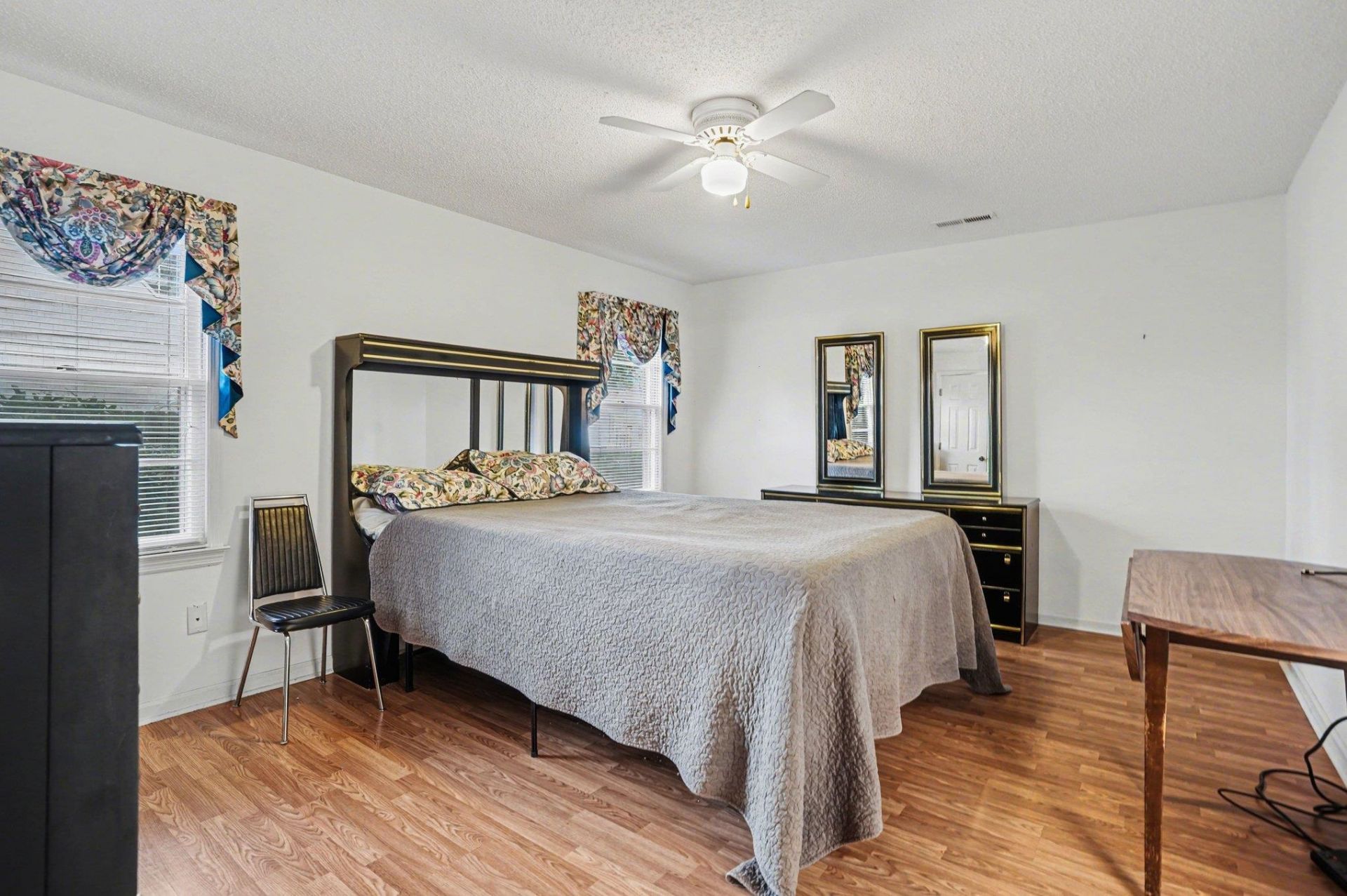 1012 Perrin Dr. Photo 11