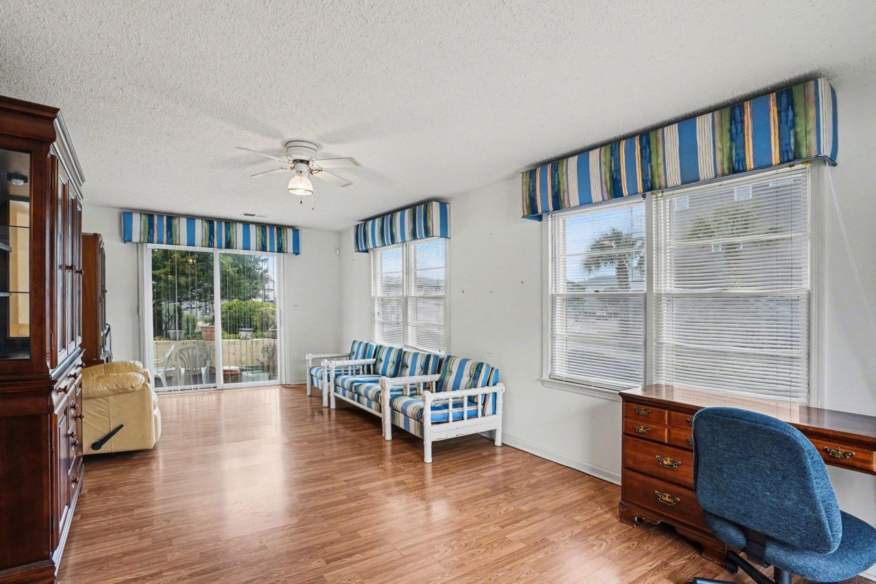 1012 Perrin Dr.  Photo 20