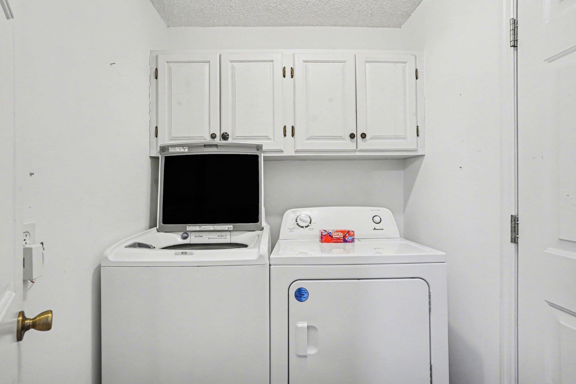 1012 Perrin Dr. Photo 21