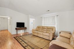 1012 Perrin Dr.  photo 4